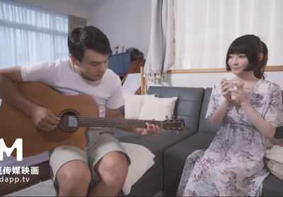 Anh ca sỹ chén cô bé nhẹ dạ cả tin